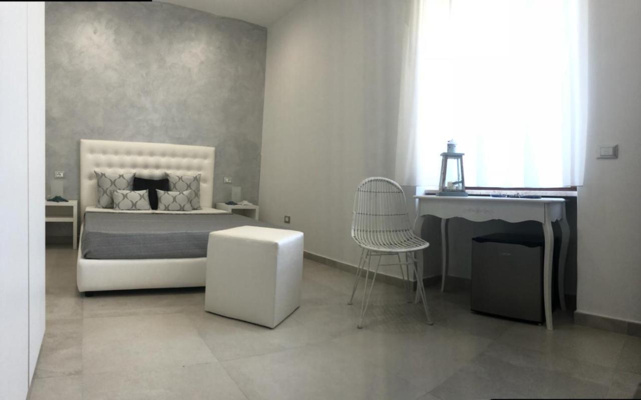 Accanto a te - Charme Rooms Vieste Esterno foto
