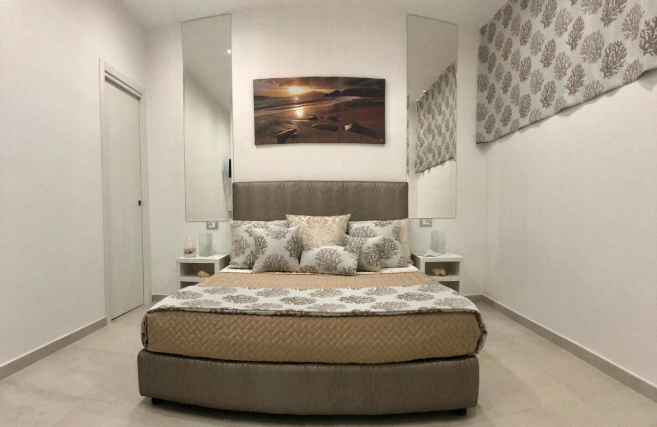 Accanto a te - Charme Rooms Vieste Esterno foto